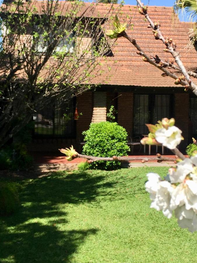 La Union Casa De Huespedes El Trebol De Ezeiza 게스트하우스 외부 사진
